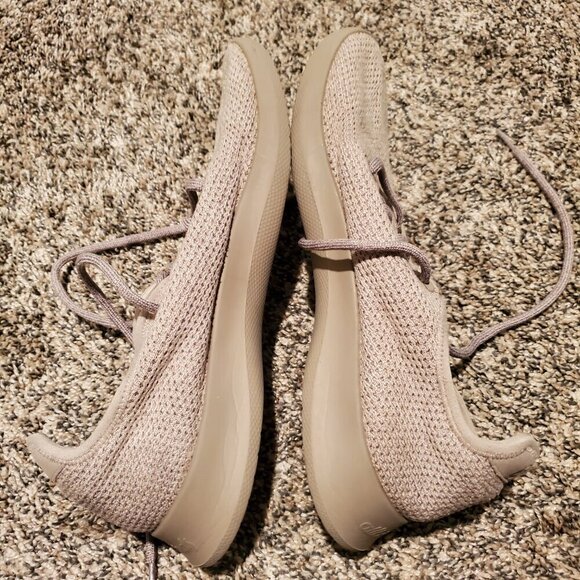Allbirds Tree Runners Gray Sneakers 10 - Picture 5 of 7